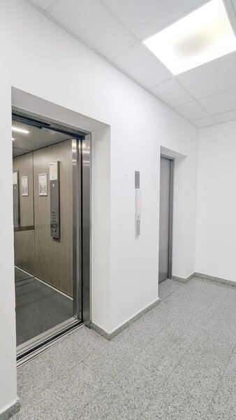 Metrou Mihai Bravu Studio Loft 46 mp+82 mp Terasa, Centrala, Bloc 2021